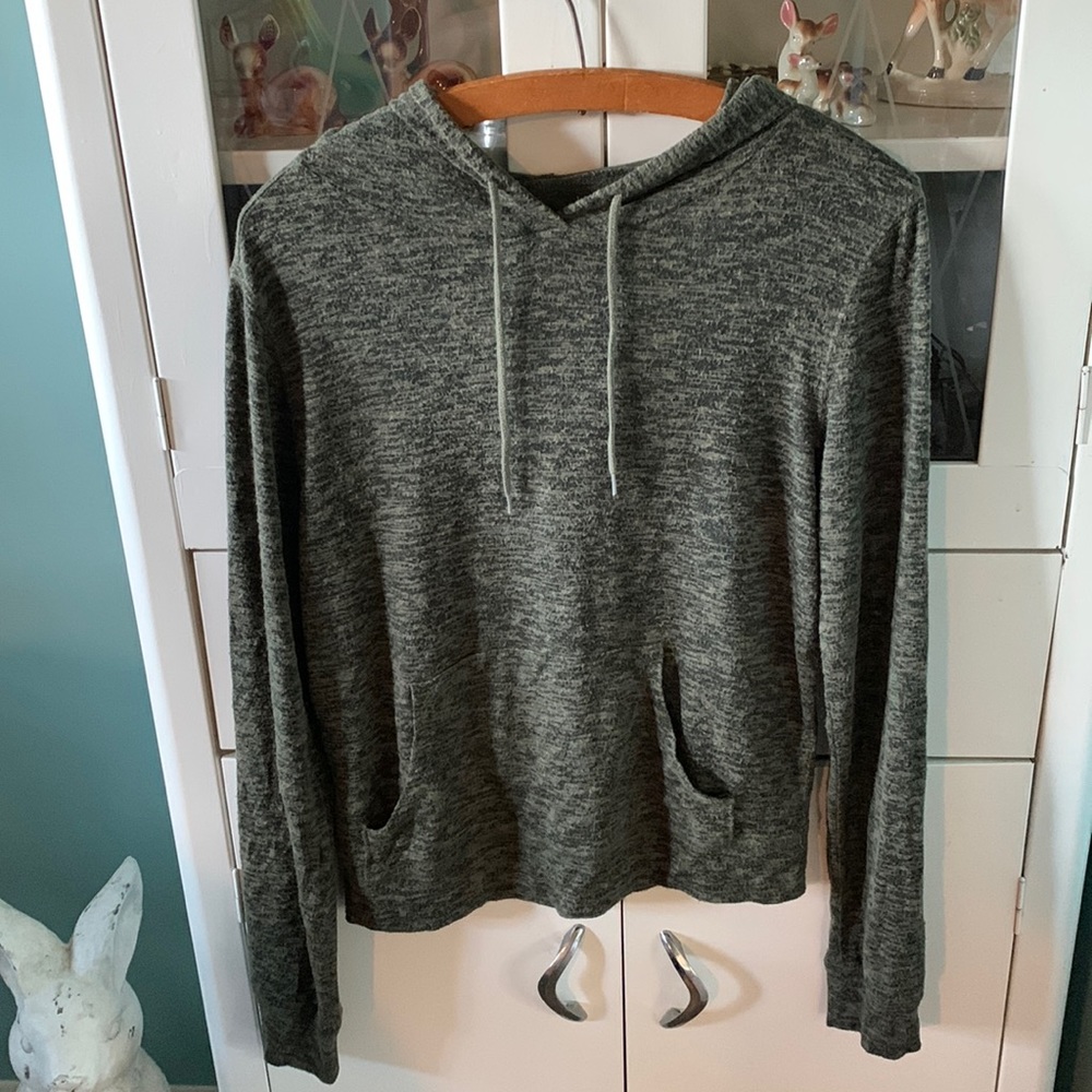 Live Love Dream soft fuzzy hooded top sz m euc